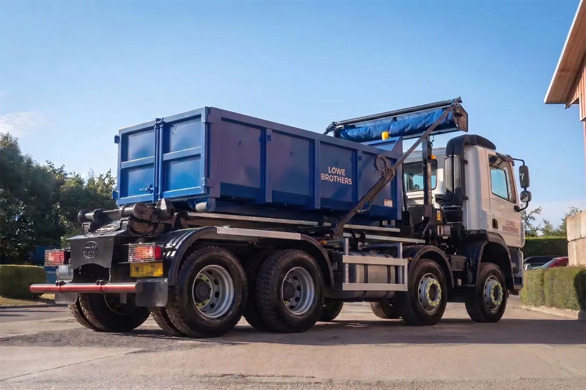 lowe-fleet-vehicle-at-work-waste-management